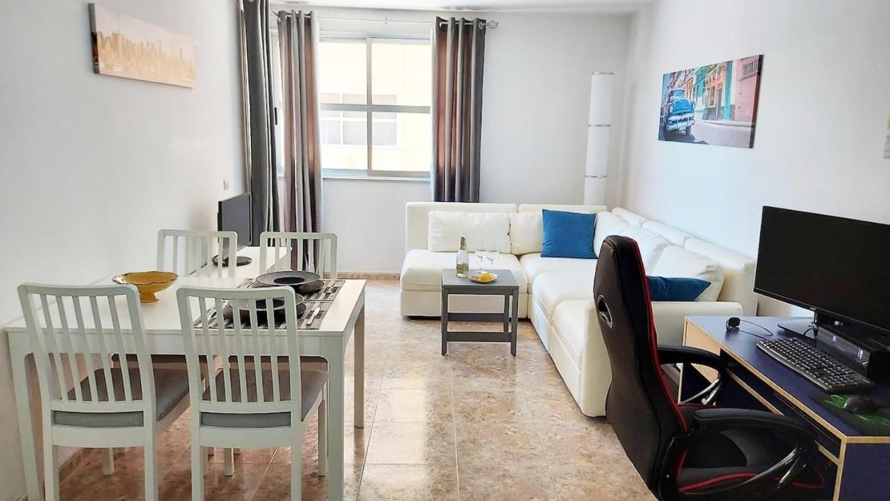 Modern And Centric Apartment With Air Conditioning - By Tenerifehints El Medano  Bagian luar foto